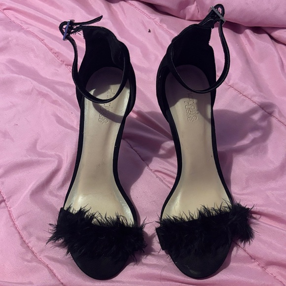 Charlotte Russe Black Feathered Heels - Picture 1 of 1